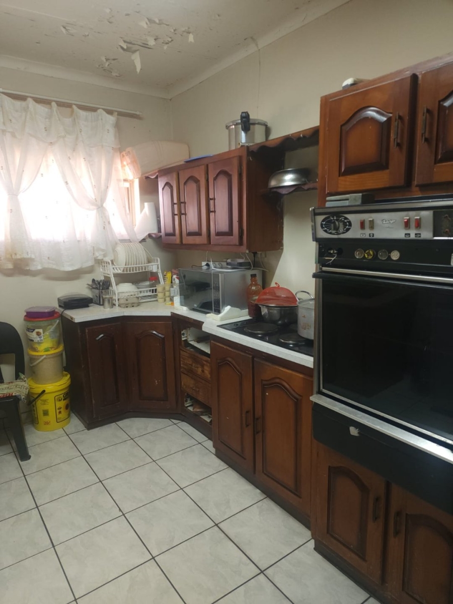 3 Bedroom Property for Sale in Manzil Park North West